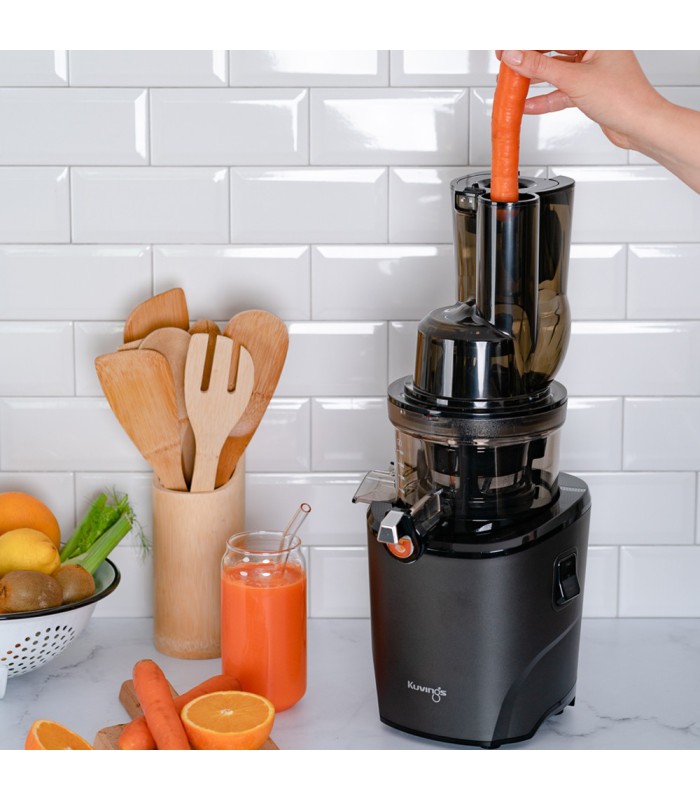 Extracteur de jus Kuvings REVO830 Noir