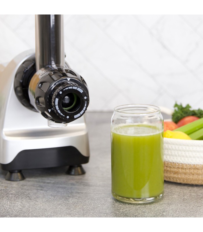 Extracteur de jus Omega CNC82 - Gris