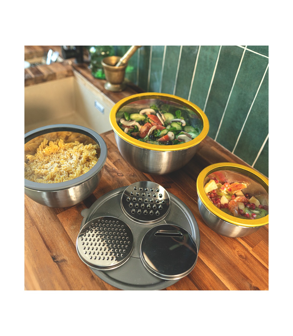 Lot de 3 bols inox + 3 couvercles + 3 râpes - PIKA